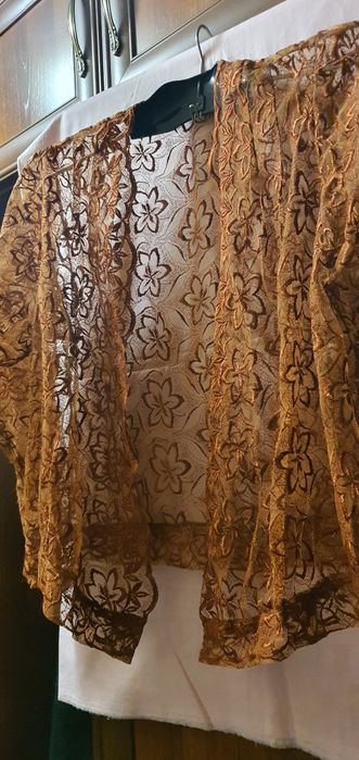 Гипюровая  накидка  46 р,  б/у