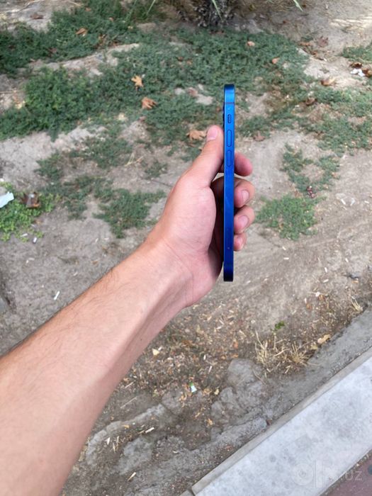 Iphone 12 radnoy icloud