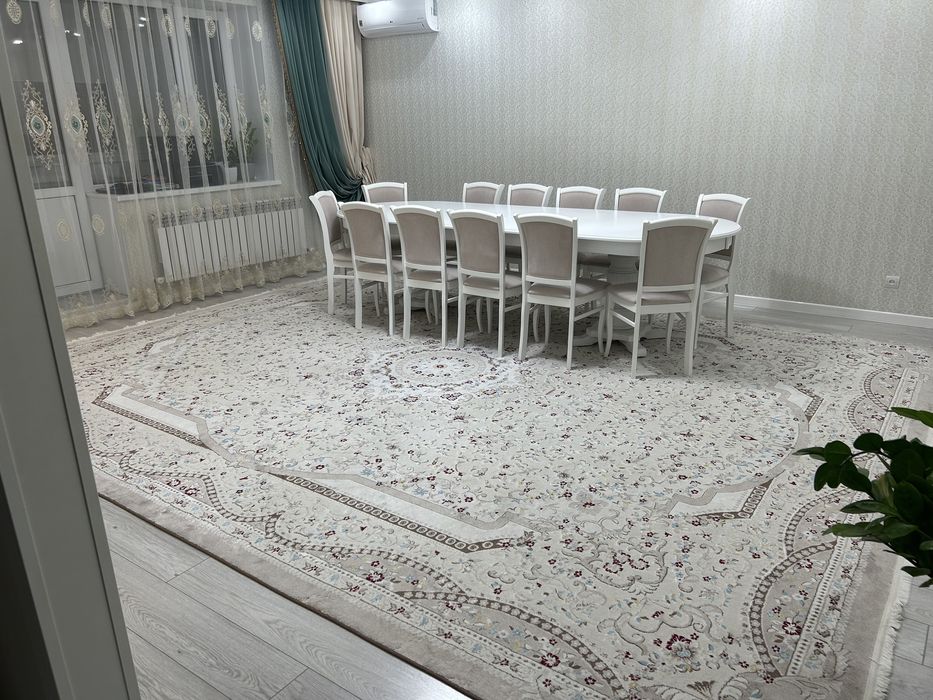 Продам ковер б/у в отличном состоянии  размер 4*5