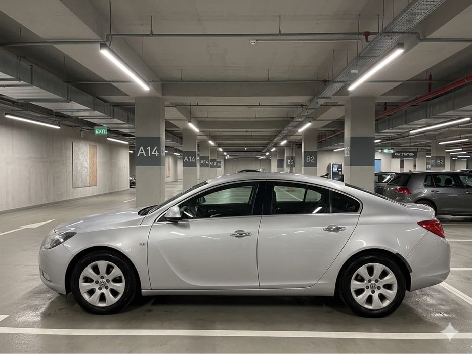 Opel insignia 1.6 benzina 6 trepte euro 5,model 2010, pos rate