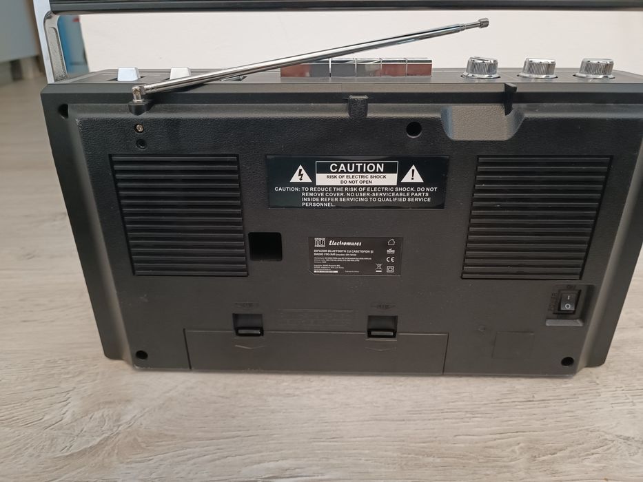 Casetofon,bluetooth,radio Fm/AM