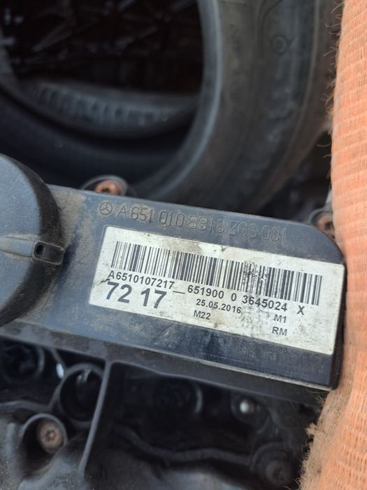 Двигател за Мерцедес ОМ 651 !