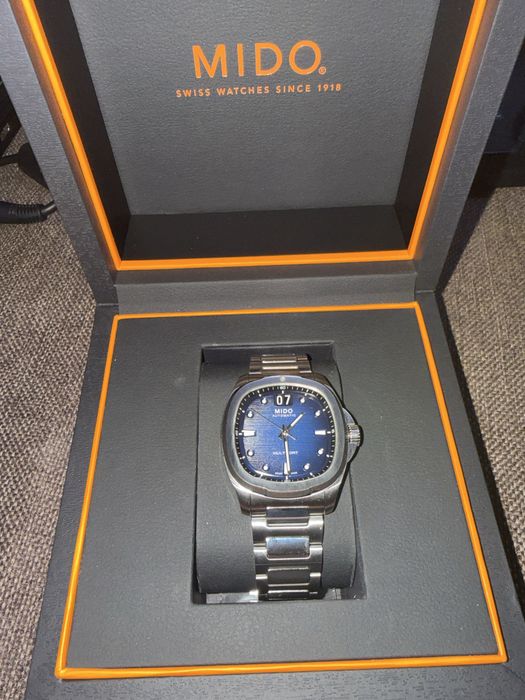 Vand Mido Multifort TV Big Date 40mm