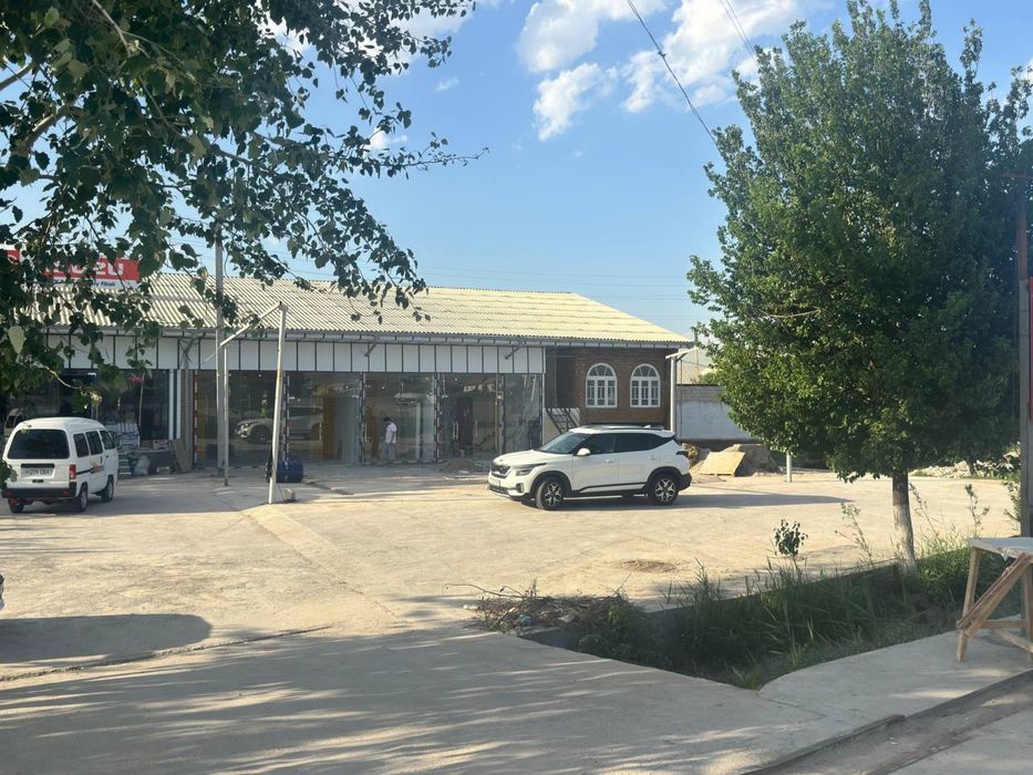 Магазин ва офис учун жой ижарага берилади