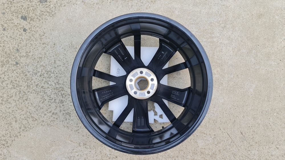 1buc janta 21 Volvo XC60 XC90 32134533 10 spoke