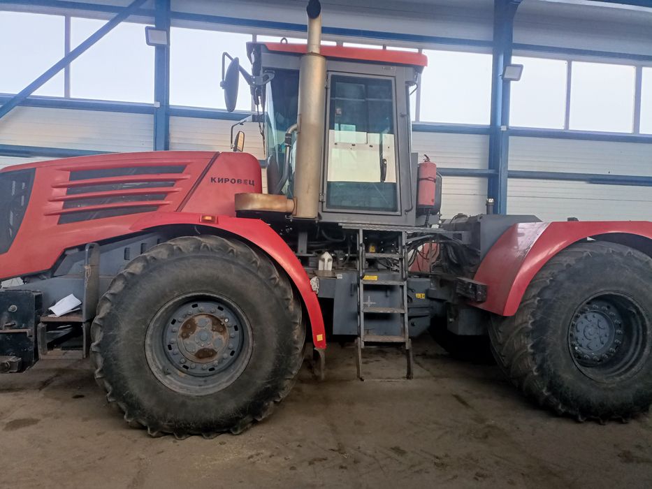 Продам кировец !!!