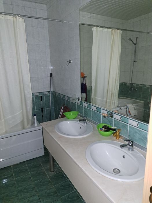 Продава се Тристаен апартамент в Варна, Център - 136 кв.м за 699 €/кв.м - Снимка #2
