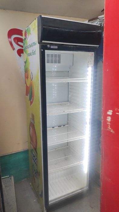 Холодильники стеклянные