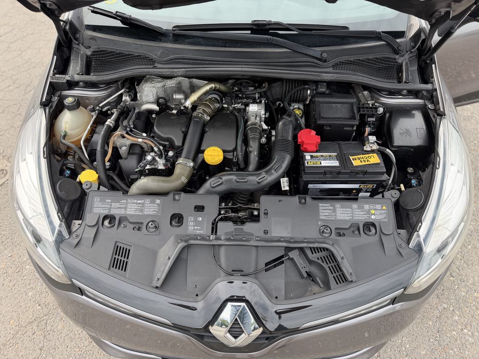 Renault Clio Estate/ 1.5 dCi/ 90CP/ An 2015/ Navi / LED / BT / Senzori parcare