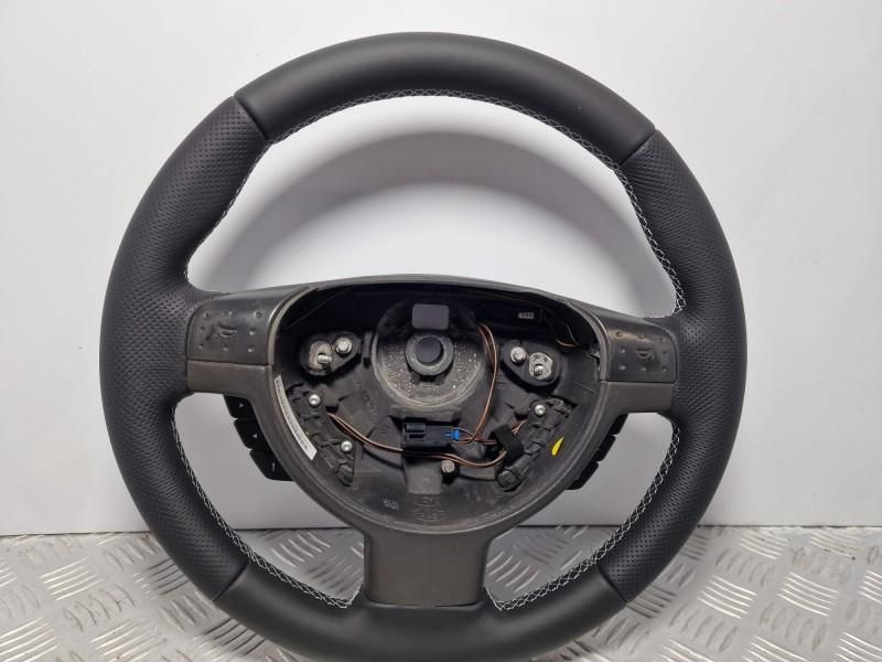 Volan piele perforata reconditionat cu comenzi Opel Tigra B