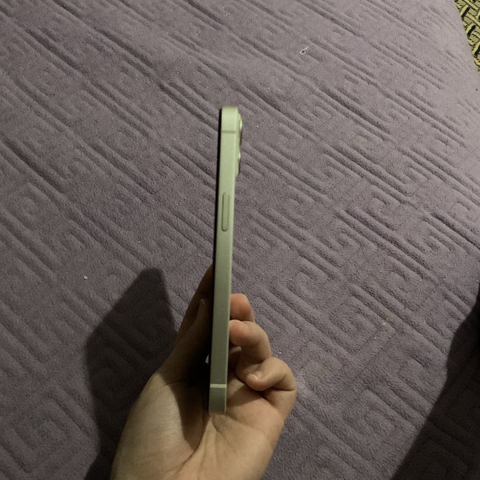 iPhone 13 не рабочий (Activation Lock), на запчасти