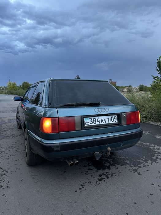 Продам Ауди 100 С4