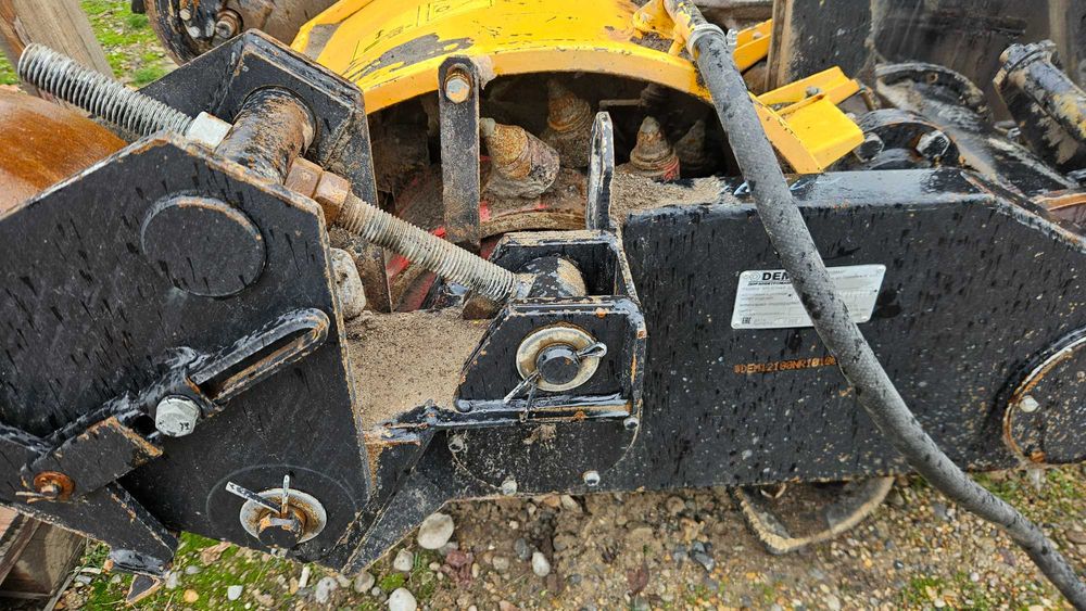 Фреза дорожная ДЭМ121