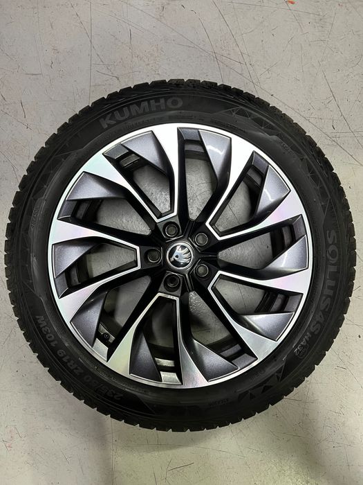 Jante Originale Skoda Kodiaq R19 Anvelope AllSeason Kumho 2024