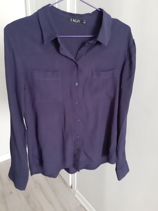 Продам  разные  блузки  все по  1000