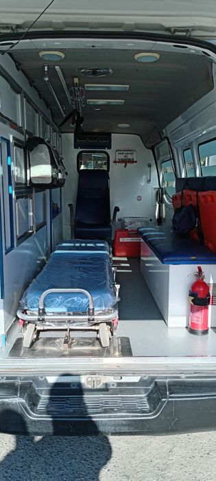 Малакали врач фелдшер ва янги машина