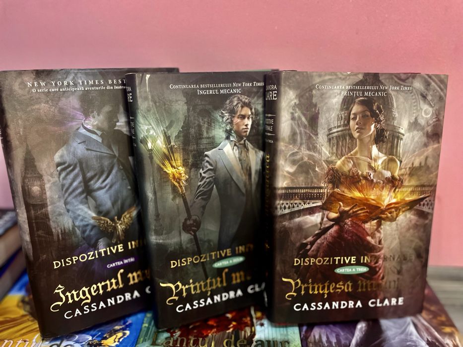 seria dispozitive infernale de cassandra clare