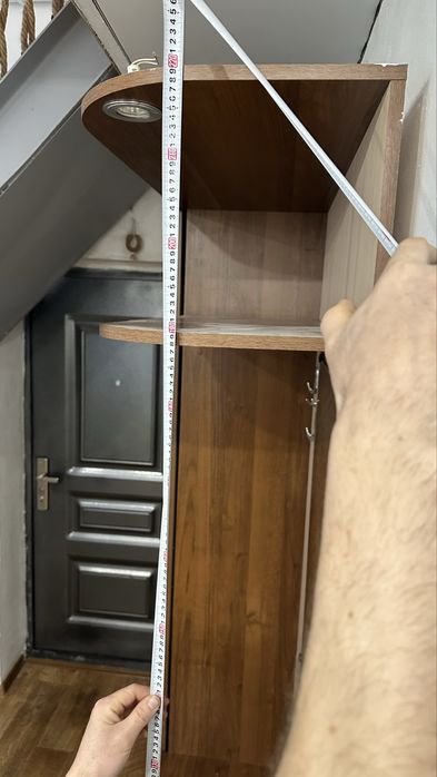 Продаем прихожку