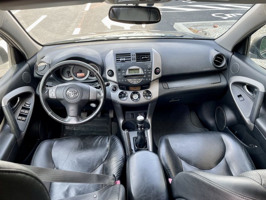 Toyota RAV4 -4X4 Buton- Full Piele