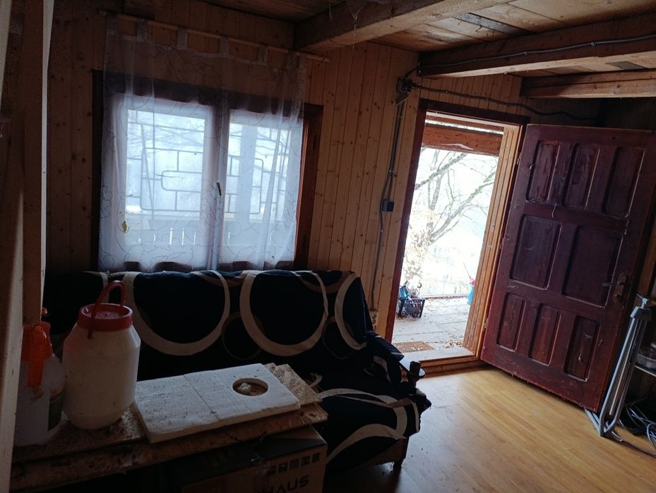 Cabana de vânzare ,sat Buru,comuna Iara
