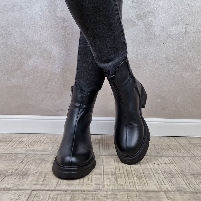 Vand BOTINE NOI MANOS, piele naturala