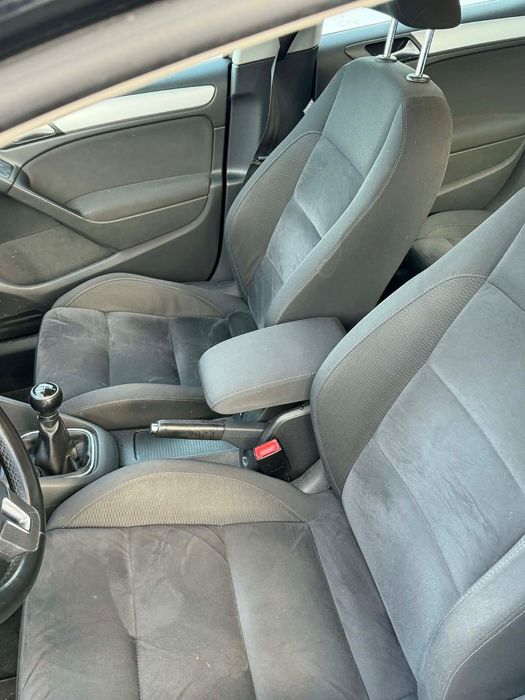 Vw Golf 6 1.6 TDI 2012 IMPECABIL!