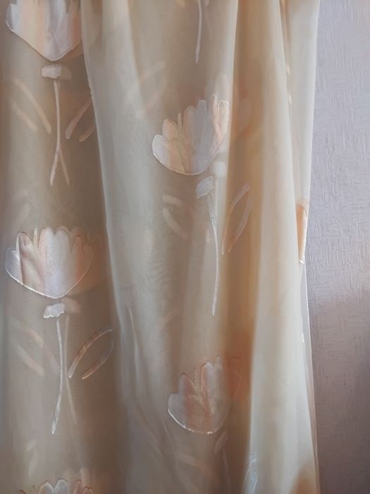 Продам тюль для окна