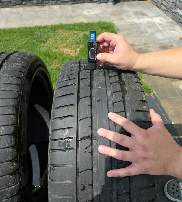 Anvelope vara Pirelli 315/ 35 si 275/ 40 R21