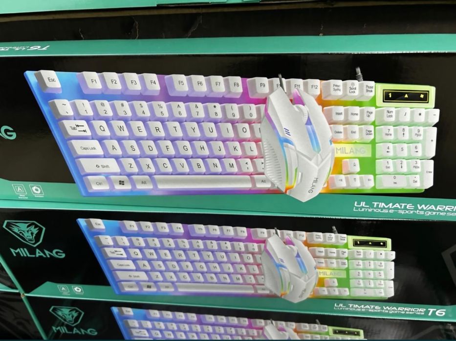 Vand Kit tastatura + mouse gaming RGB calculator pc desktop sistem