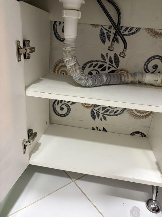 Раковина с тумбой