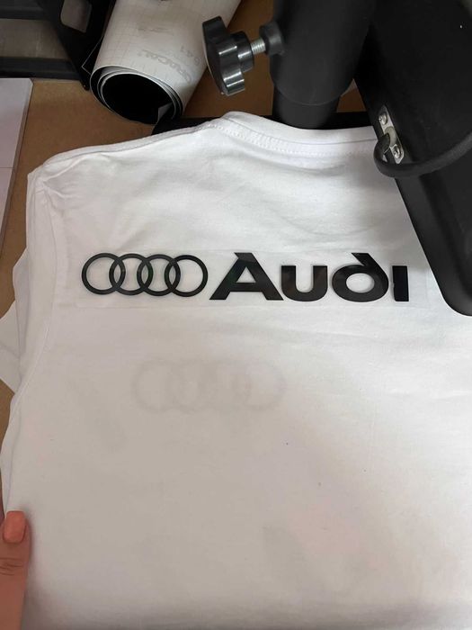 Принт на одежде (флекс)