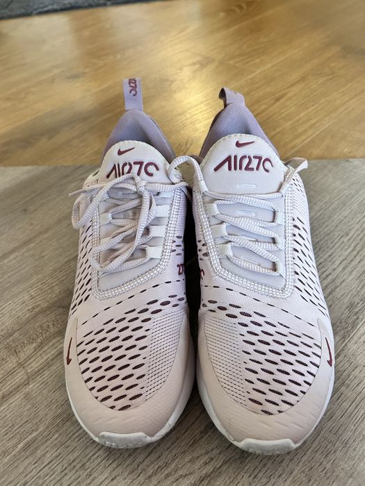 Обувки nike air max 270