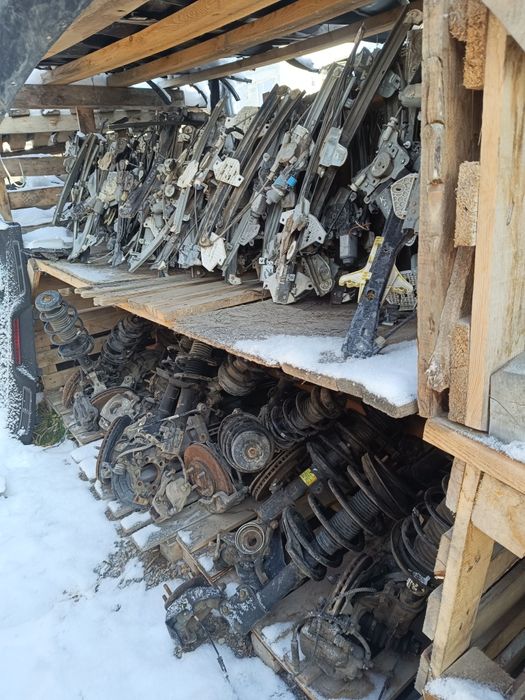 Хундай Элантра Передный балка