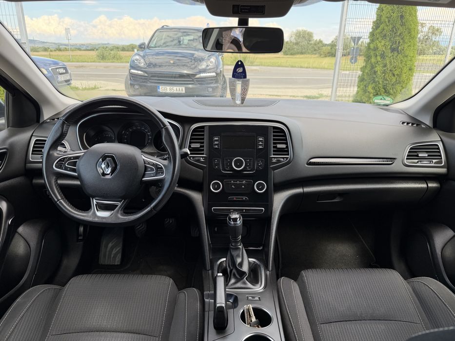 RENAULT Megane 2016 — imagine 5