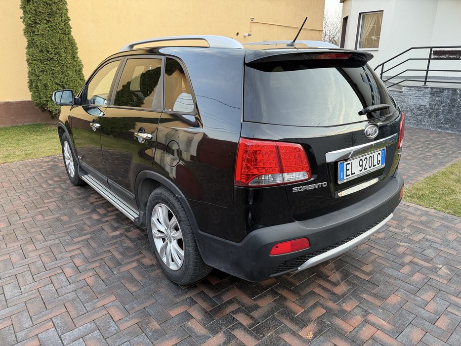 KIA Sorento 2010 — imagine 3