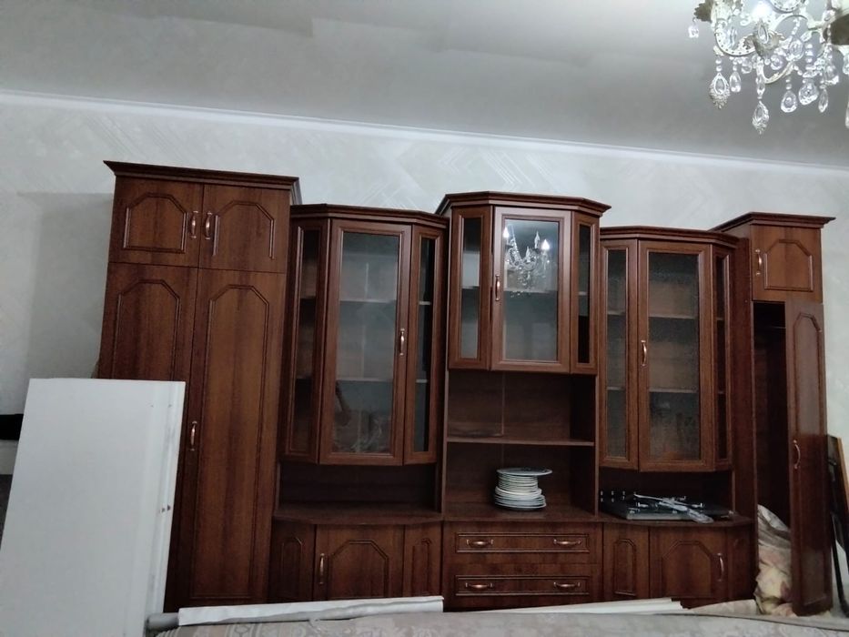 Срочно продам стенку