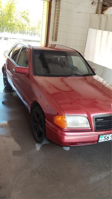 Срочна Мерседес W202
