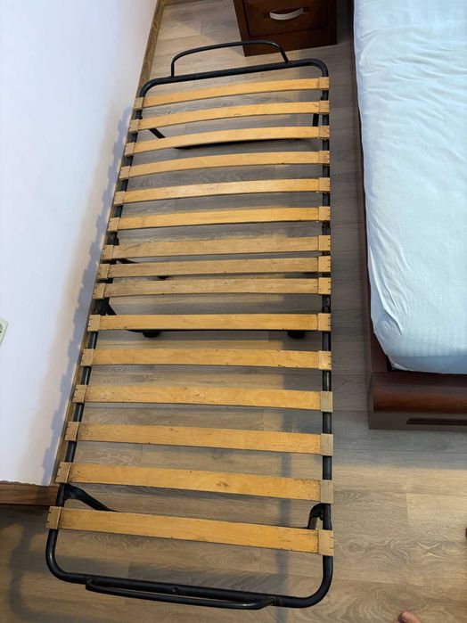 Сгъваемо легло / походно