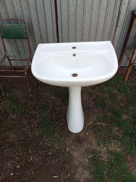 Продам раковину тюльпан