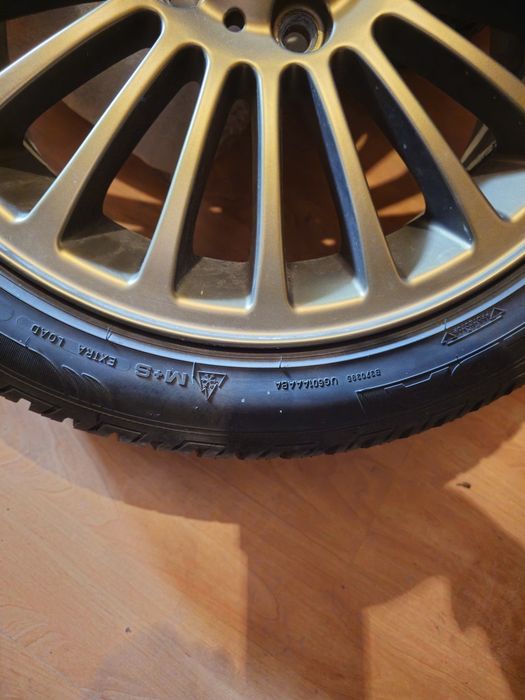 Джанти с гуми 205/50 R17 5x120 72.6
