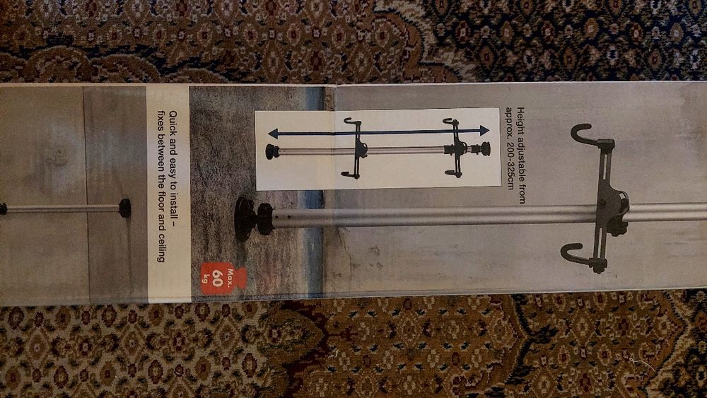 Suport telescopic pentru depozitare biciclete