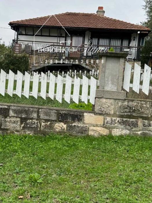 Продава се Къща в с. Горен чифлик, Област Варна - 115 кв.м за 548 €/кв.м - Снимка #1