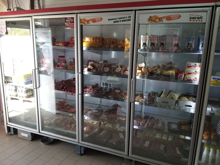 Vitrină frigorifica