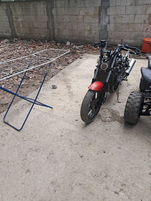 Motocicleta KAWASAKI
