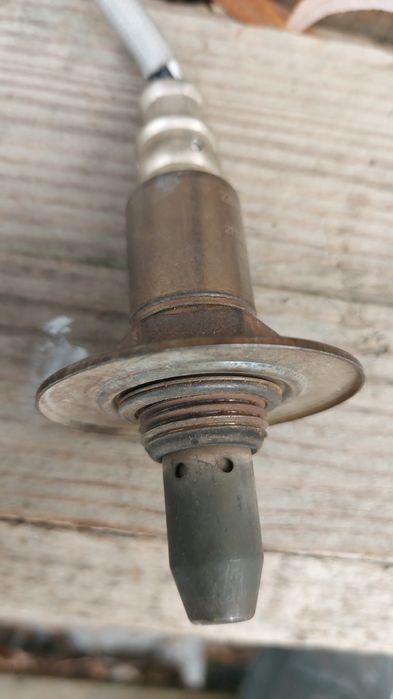 Датчик  кислорода  на Subaru   BR .