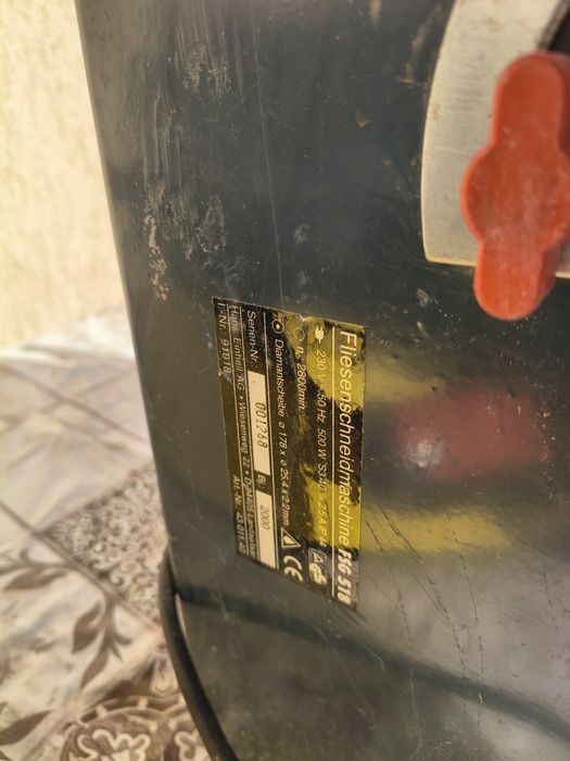 ferăstrău electric pentru tăiat gresie și faianță Einhell FSG 518