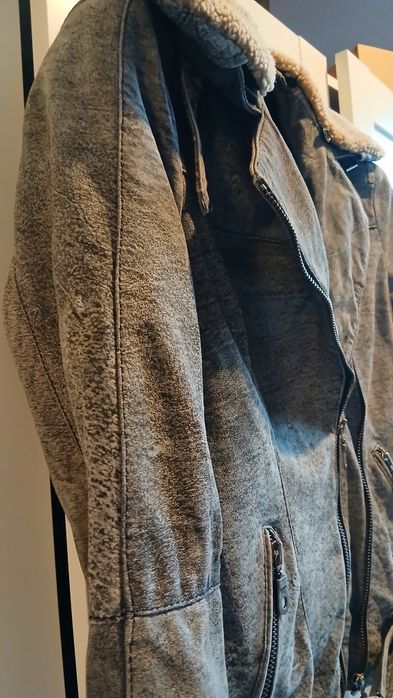 Яке от естествен велур марка ASOS