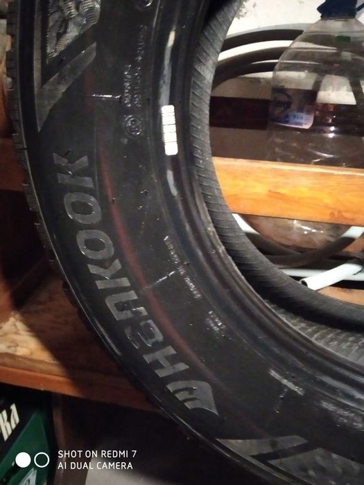 Продавам чисто нови зимни гуми Hankook Winter I*Sept RS3 - 225/60/R16