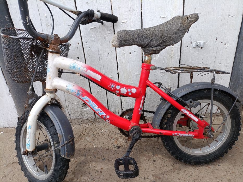 -OFERTĂ-Bicicletă 12 inch-Galați/com.Fundeni,tel.⁰⁷⁵⁵²²⁵⁹⁹⁹.funcționează perfect!