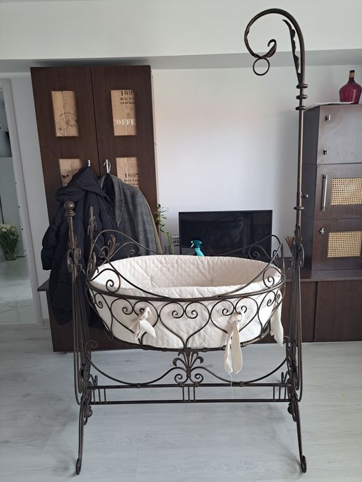 Pătut  bebe fier forjat